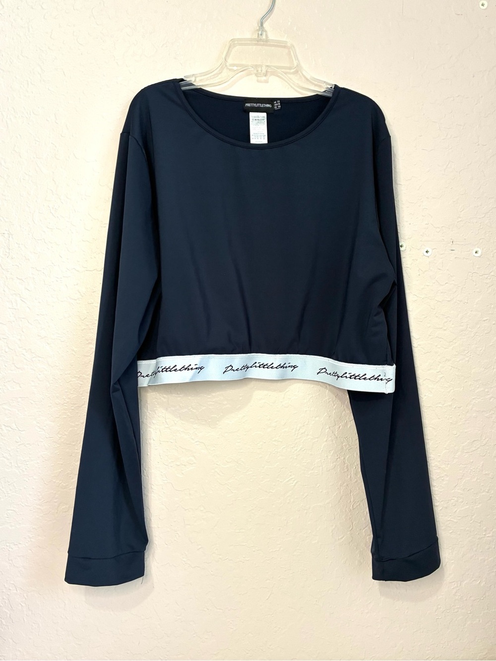 Pretty Little Thing Athletic Crop Top Women’s 18 Navy Blue White Thumb Holes Gym